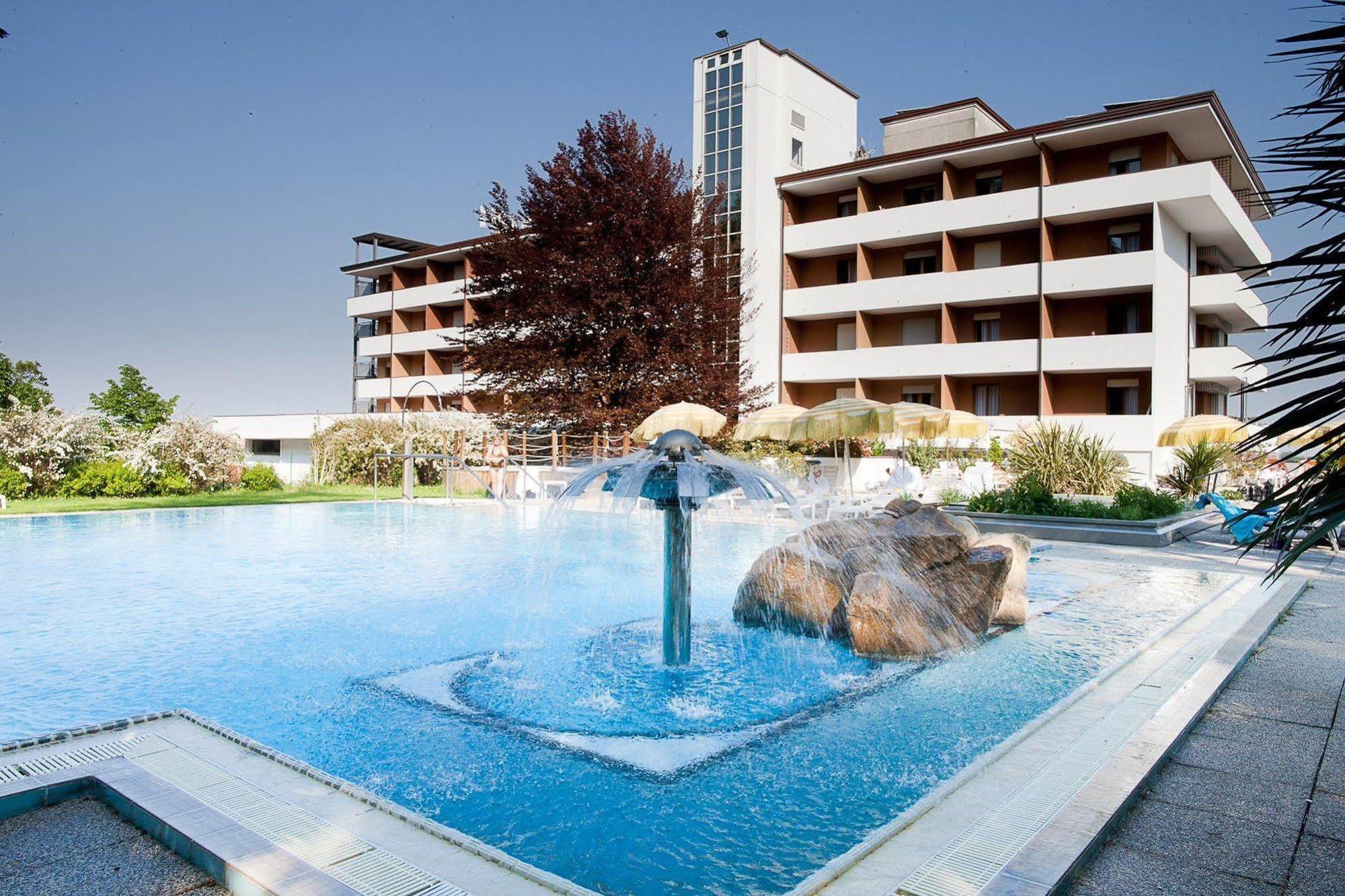 Hotel Terme Millepini Montegrotto Terme Buitenkant foto