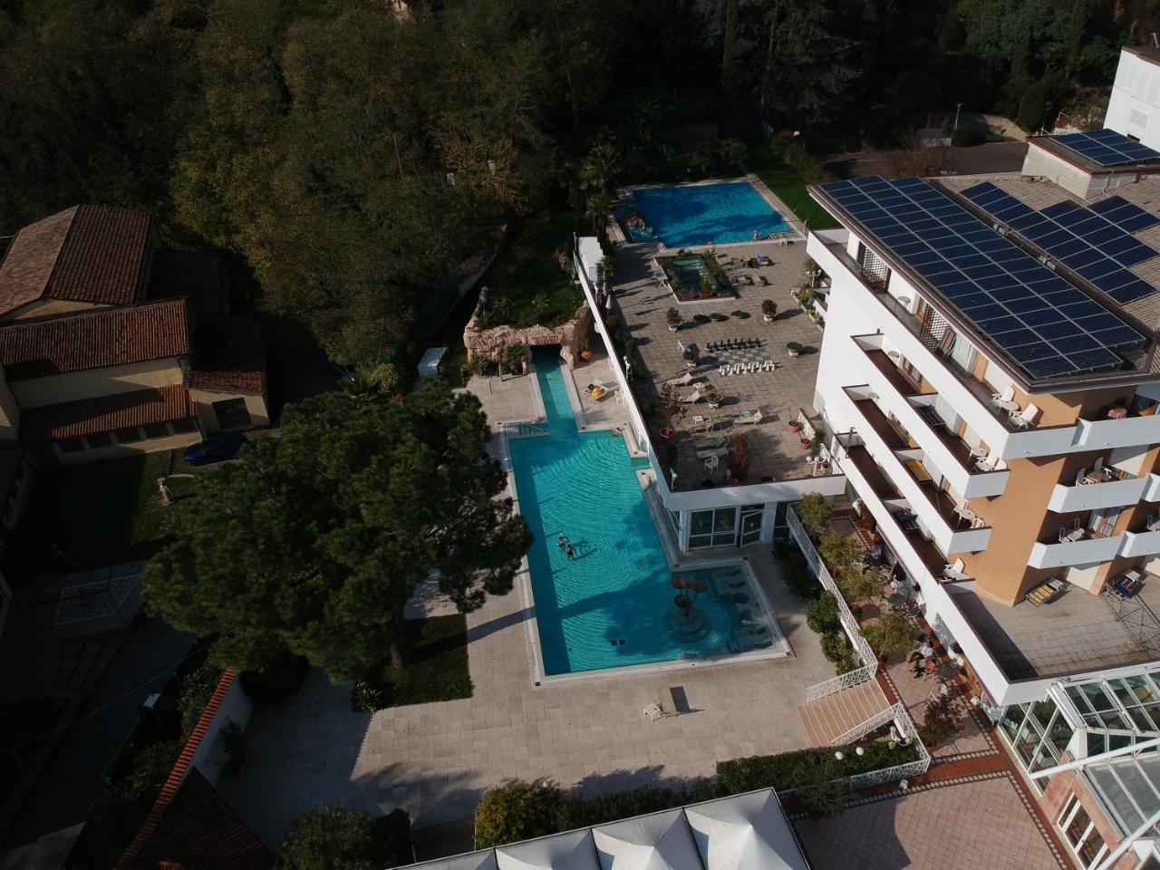 Hotel Terme Millepini Montegrotto Terme Buitenkant foto